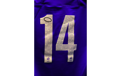 Les maillots de l'équipe de France...